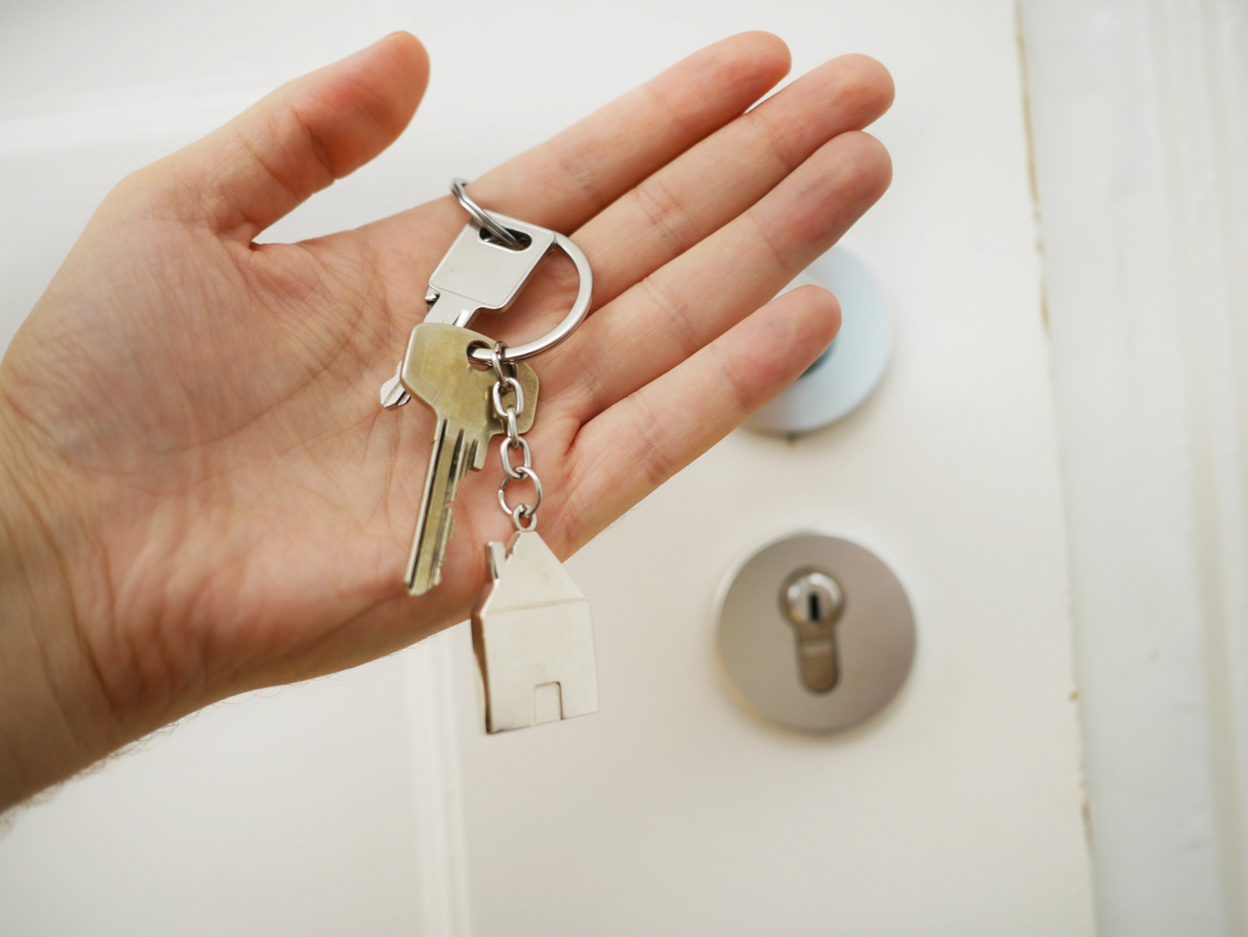 To Hide Or Not To Hide A Key To Your Home